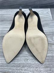 Valentino Clara Signature Pumps Women's Size 7